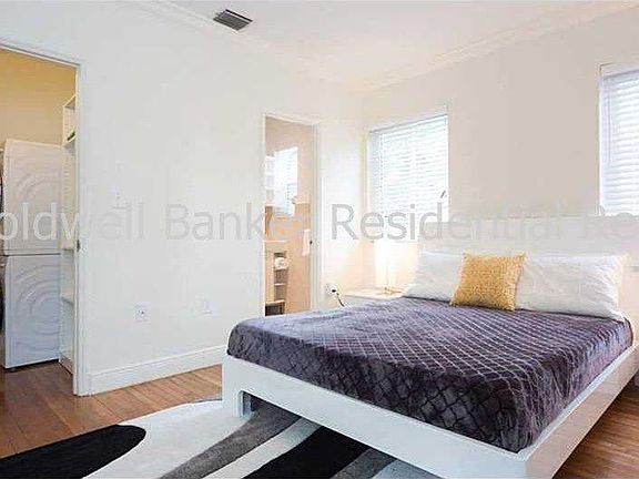 5th image of 1509 West Ave
