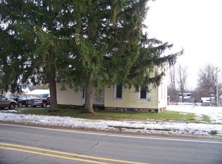 412 E Van Buren St, Gobles, MI 49055