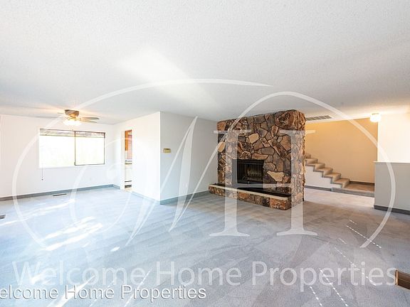 5th image of 346 SE Davin Dr