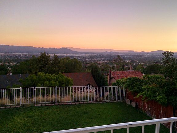 4th image of 3673 Palm Crest Dr