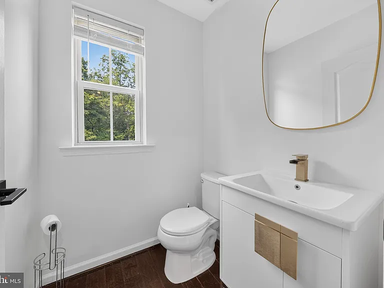 7906 Marietta Dr — Photo 18