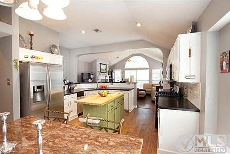 3rd image of 6205 Bowin Dr