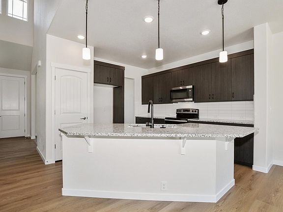 2nd image of 1144 Bitterroot Ct