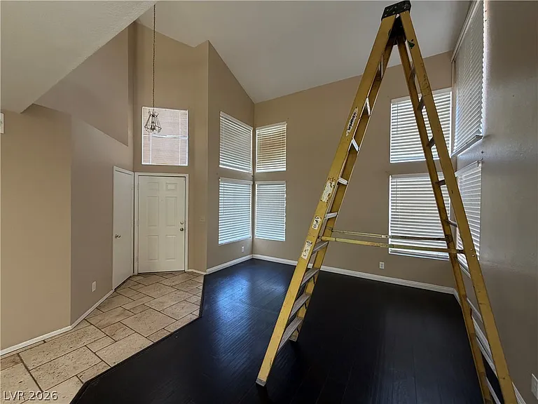 852 Celebration Dr — Photo 9
