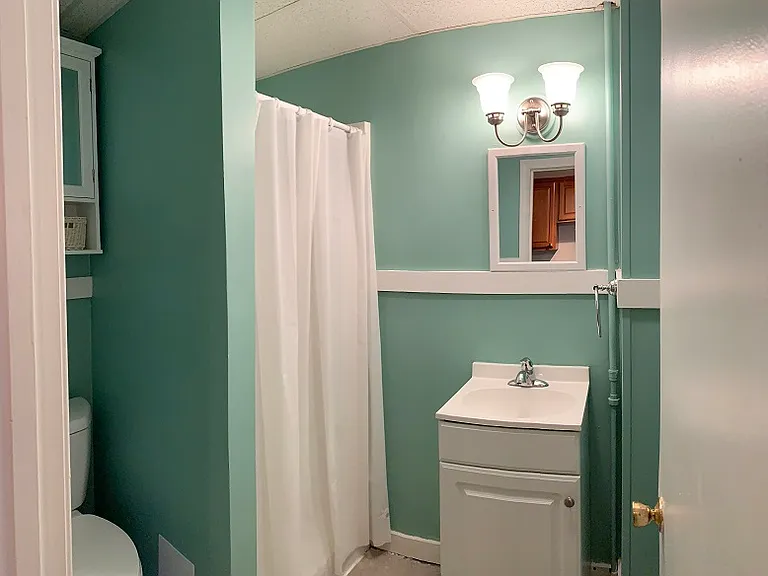 75 Danforth St #5 — Photo 8