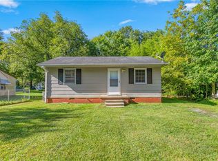 1108 Walnut St, Burlington, NC 27217