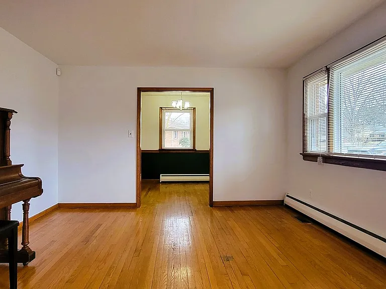 6711 Caribbean Ln — Photo 5