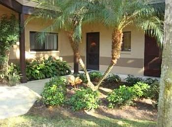 2nd image of 2687 Sabal Springs Cir APT 105