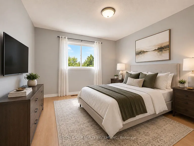 62 Laidlaw Dr #MAIN FLOOR — Photo 13