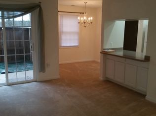 102 Westwick Ct UNIT 4, Sterling, VA 20165