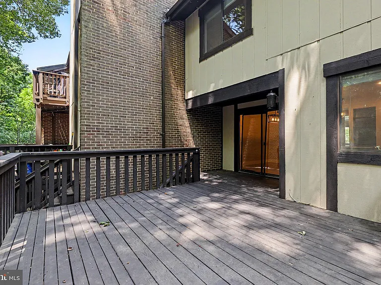 2105 Glencourse Ln — Photo 65
