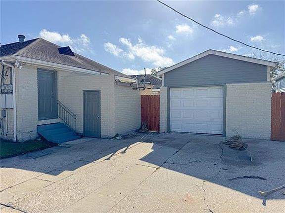 2nd image of 3640 Elysian Fields Ave