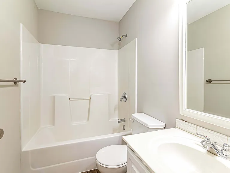 10808 N Donnelly Ct — Photo 14