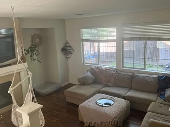 2334 Andre Ln, Santa Rosa, CA 95403