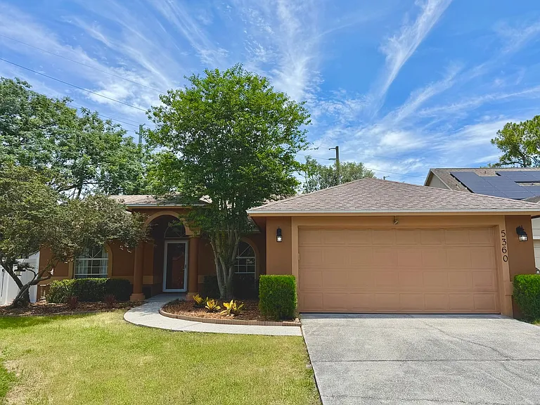 5360 N Lake Burkett Ln — Photo 4