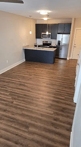 Amplify on Main — Photo 22