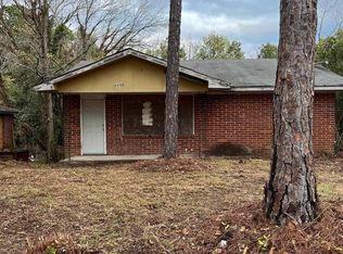 2450 Lowe St, Macon, GA 31206