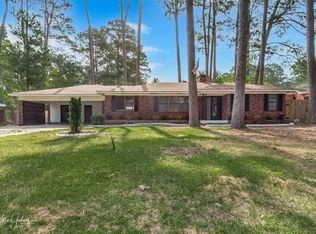 9215 Hillside Ave, Shreveport, LA 71118