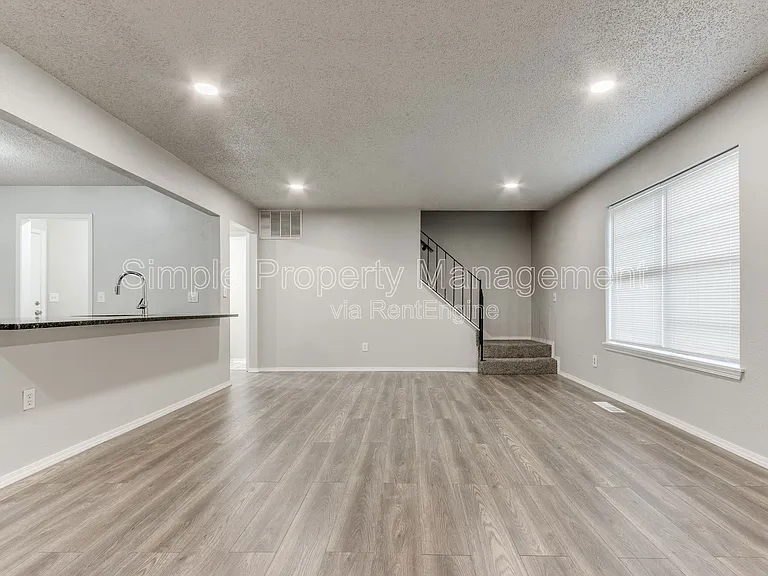 8508 Candlewood Dr — Photo 5