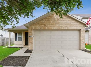 4349 Trace Wood Ct, Indianapolis, IN 46254