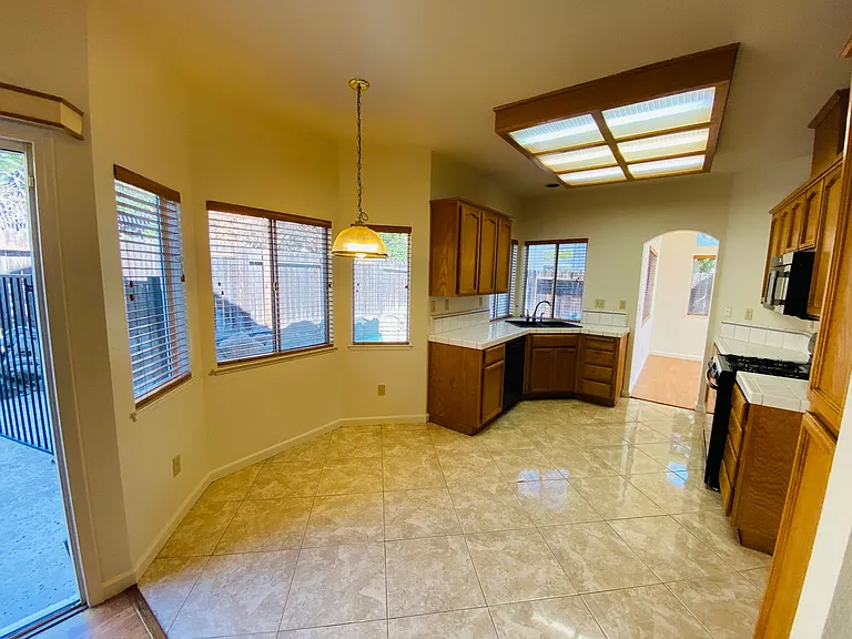 8868 Chadbury Pl — Photo 8
