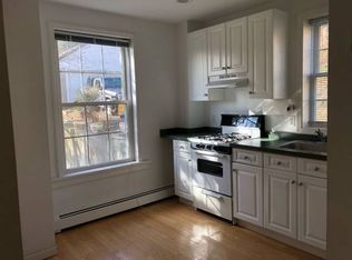 55 Cedar St APT 3R, Valhalla, NY 10595