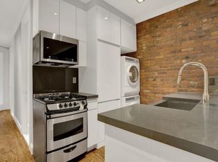 659 9th Ave APT 3, New York, NY 10036
