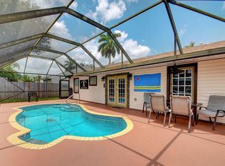 7827 Blairwood Cir N, Lake Worth, FL 33467