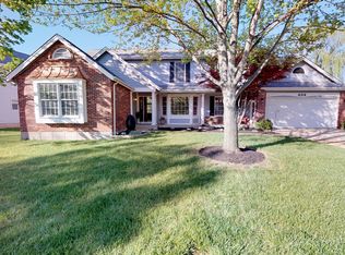 484 Saint Thomas Isle Ln, Grover, MO