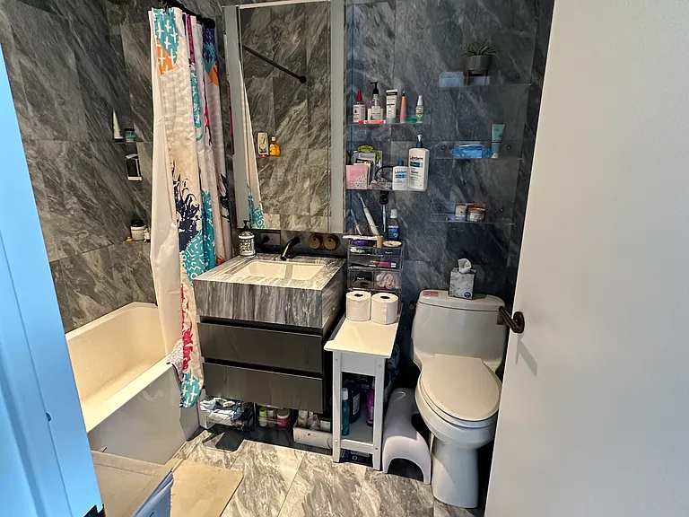 130 William St #35B — Photo 7