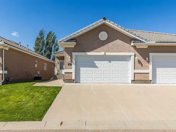18 S Ranchlands Ln NE, Medicine Hat, AB T1C 2A6