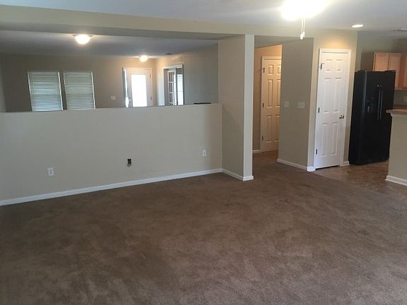 5th image of 1424 Heather Ct