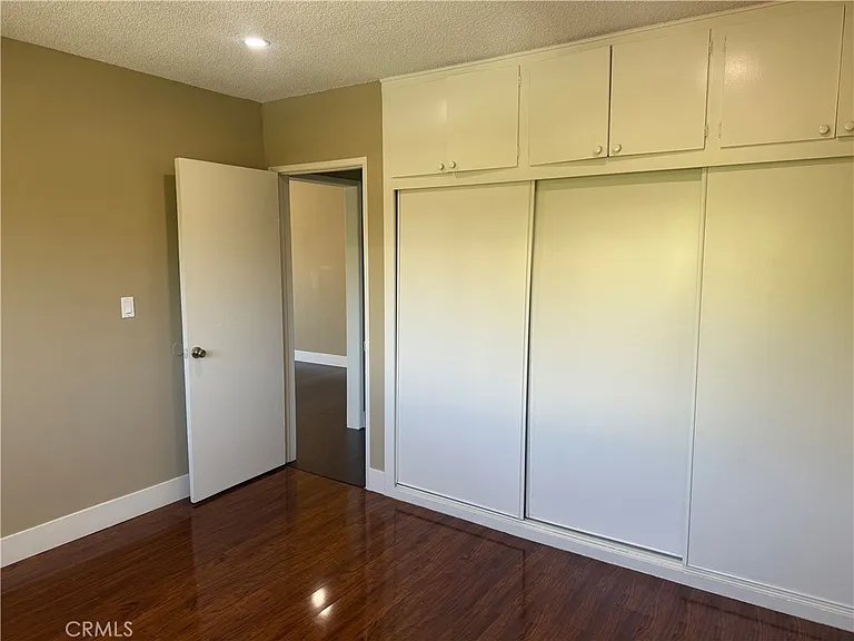 600 E Acacia Ave #6 — Photo 15