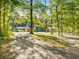 863 Coonpath Rd NE, Lancaster, OH 43130