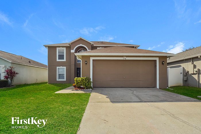 1st image of 128 Monterey Oaks Dr