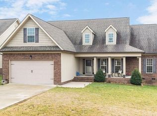 8438 Gracie Mac Ln, Ooltewah, TN 37363