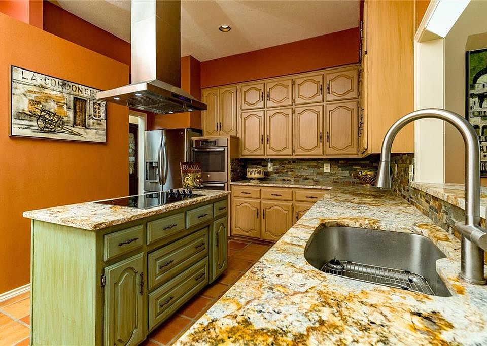 1st image of 3121 Stonehenge Ln