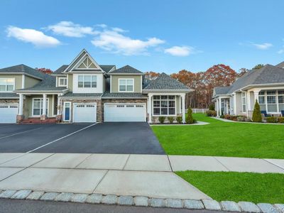 195 Belmont Circle, Yaphank, NY, 11980