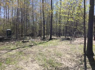 1000 E County Line Rd, Sumner, MI 48889