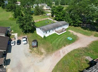 908 S Park Ave, Somerset, PA 15501