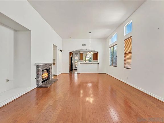 2nd image of 2467 Falcon Valley Dr