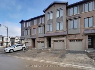 10 Birmingham Dr #139, Cambridge, ON N1R 0C6