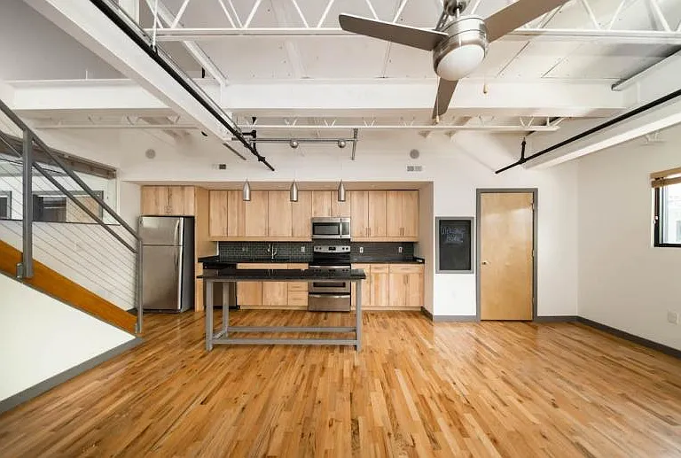 Plant 1 Apartments — Photo 1