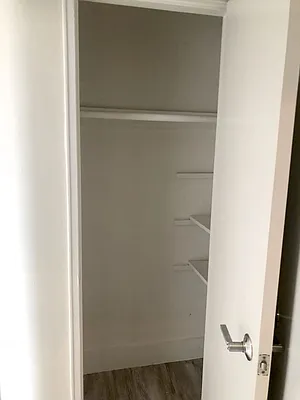 Rented by Silverstreet RE LLC | media 9