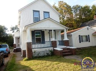 1127 SW Lane St, Topeka, KS 66604