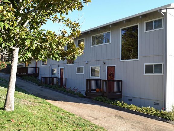 3rd image of 274 E Hilton Dr