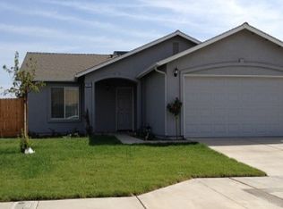 13632 Dylan Way, Armona, CA 93202