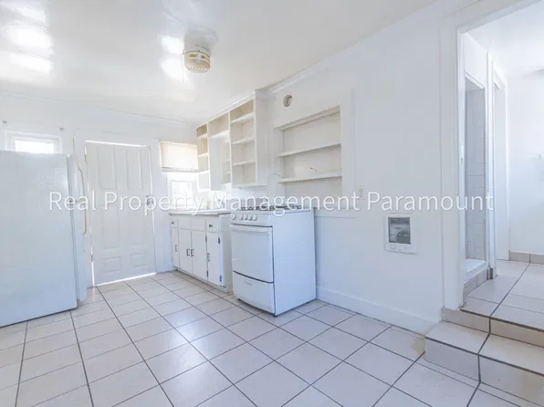 Beautiful Studio Apartment in Los Angeles!