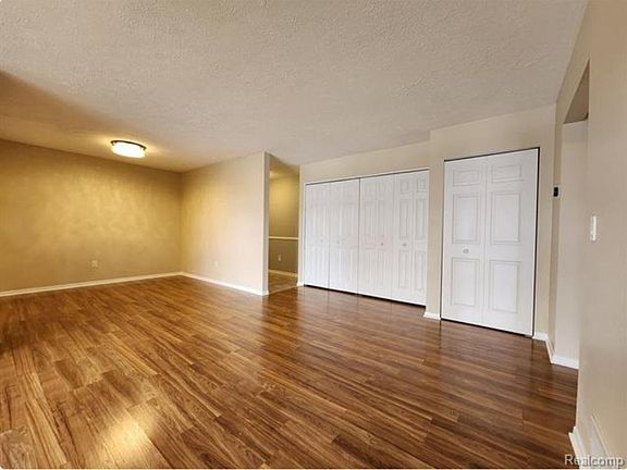 2nd image of 27820 Berrywood Ln