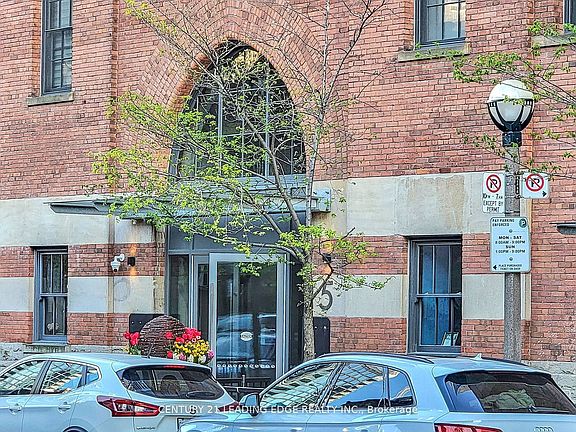 4th image of 5 Saint Joseph St #418
